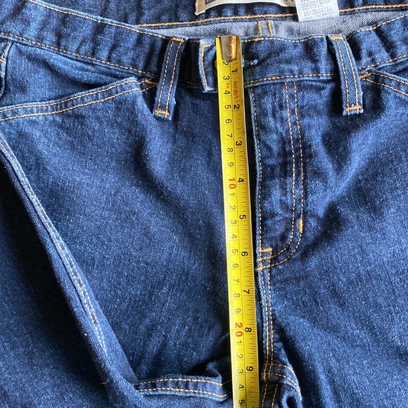 GAP Low Rise Cropped Jeans 98% Cotton 2% Spandex - Picture 7 of 12